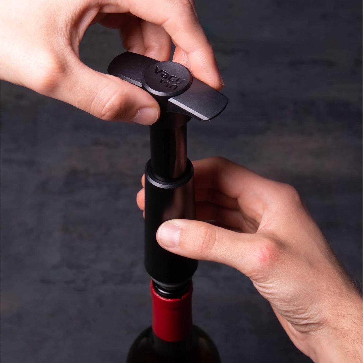 Preserve Wine Longer – Vacuum Pump Set with 8 Airtight Stoppers