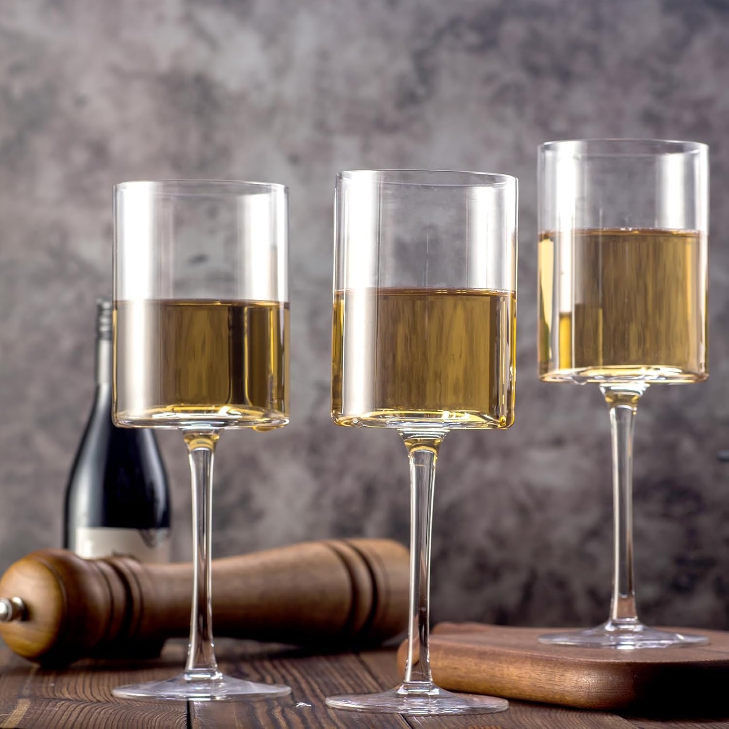 Wine Glasses Set of 4 - Hand Blown Wine Glass